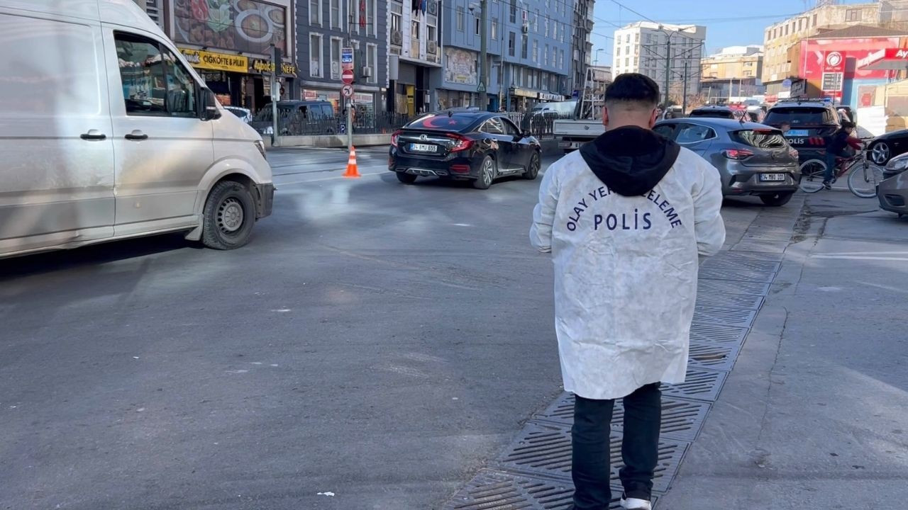 Sokakta yol verme kavgasında silah kullanıldı