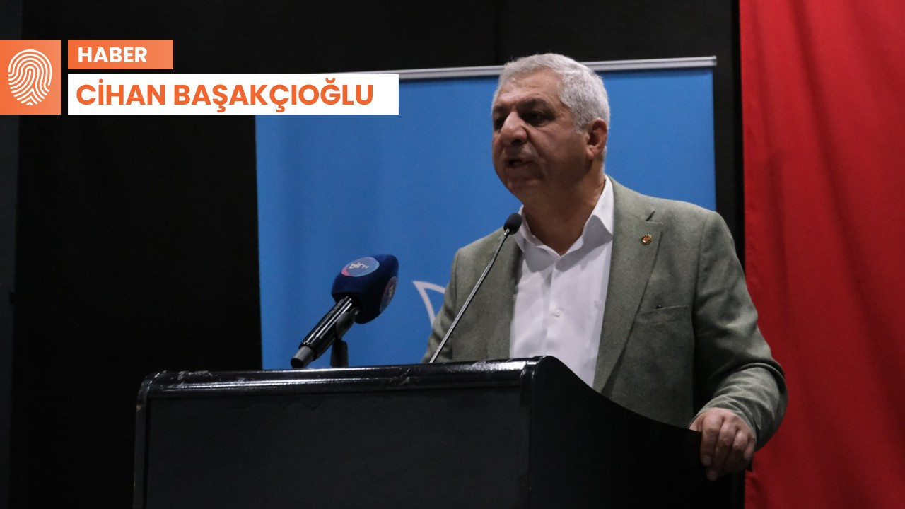 İzmir’de ‘Savaş ve Yoksulluk Kıskacında Göç’ konferansı