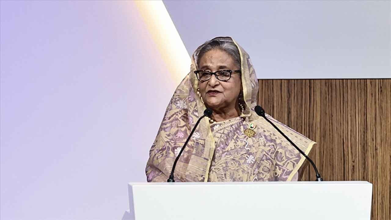 Bangladeş, Hindistan'dan eski başbakan Hasina'nın iadesini talep etti