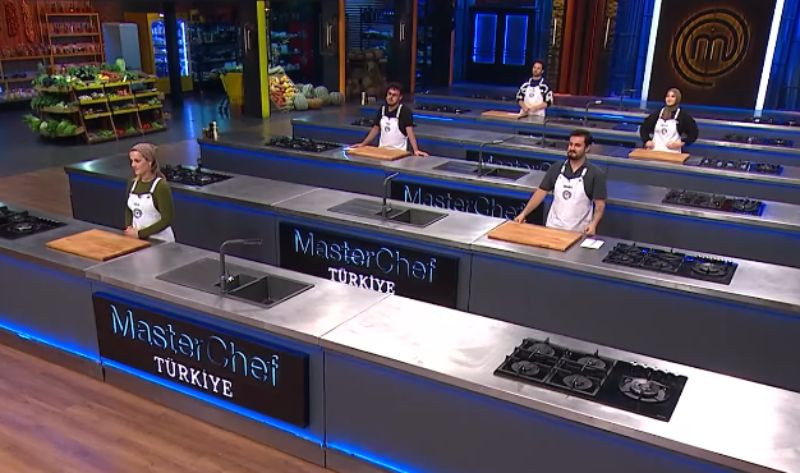 'MasterChef Türkiye'de 2. ceketin sahibi belli oldu: 'Gözyaşlarıyla kazanıldı' - Sayfa 1