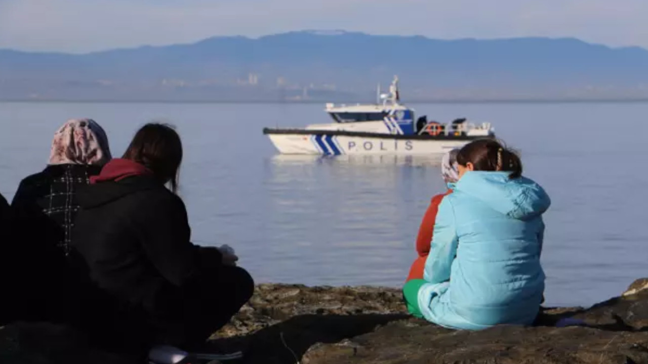 Denizde kaybolan amatör balıkçıları arama çalışmalarında 2. gün