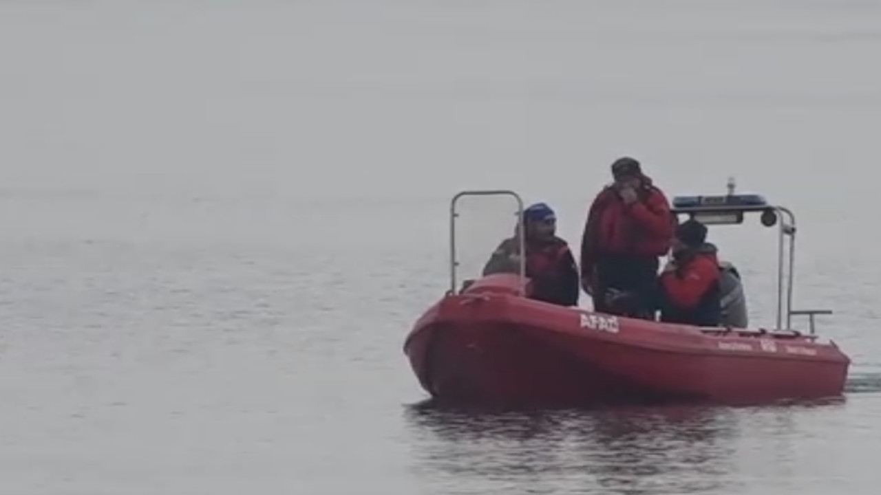 Samsun'da kaybolan balıkçılar için arama çalışmaları 3. günde