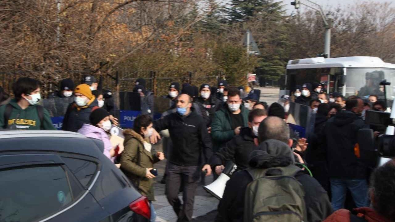 Ankara’da Boğaziçi protestolarına katılan öğrencilere beraat