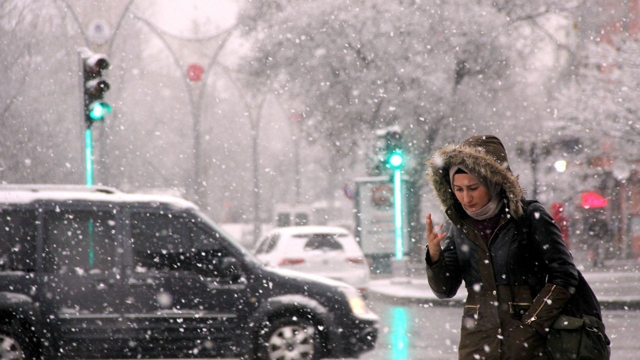 Meteoroloji'den Erzincan için kar uyarısı