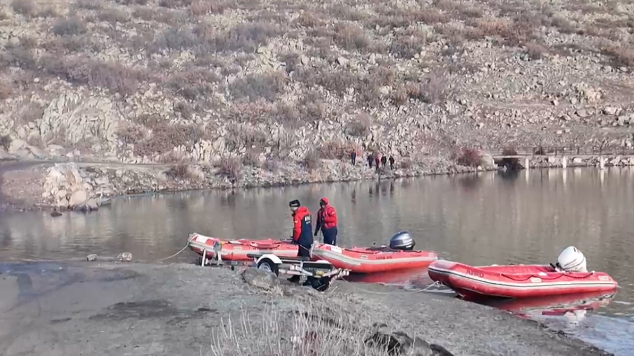 Niğde'de kayıp motosikletçiyi arama çalışmaları 3. gününde