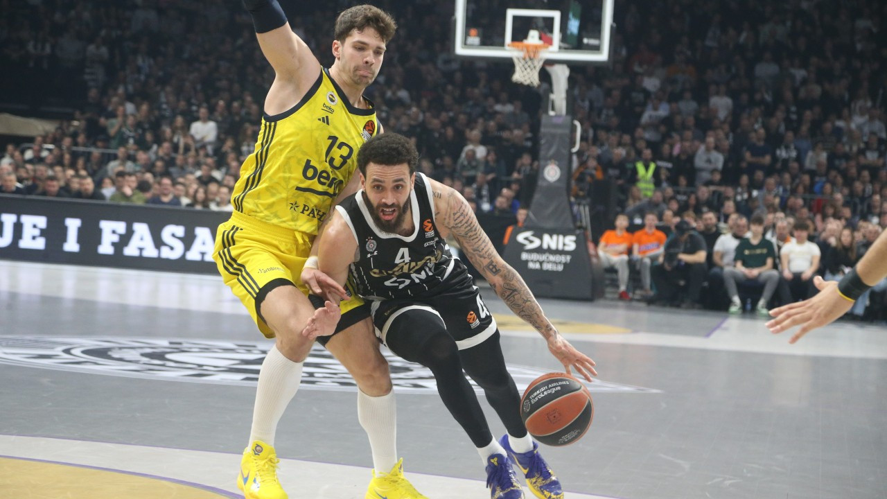 Fenerbahçe, Partizan'a mağlup oldu