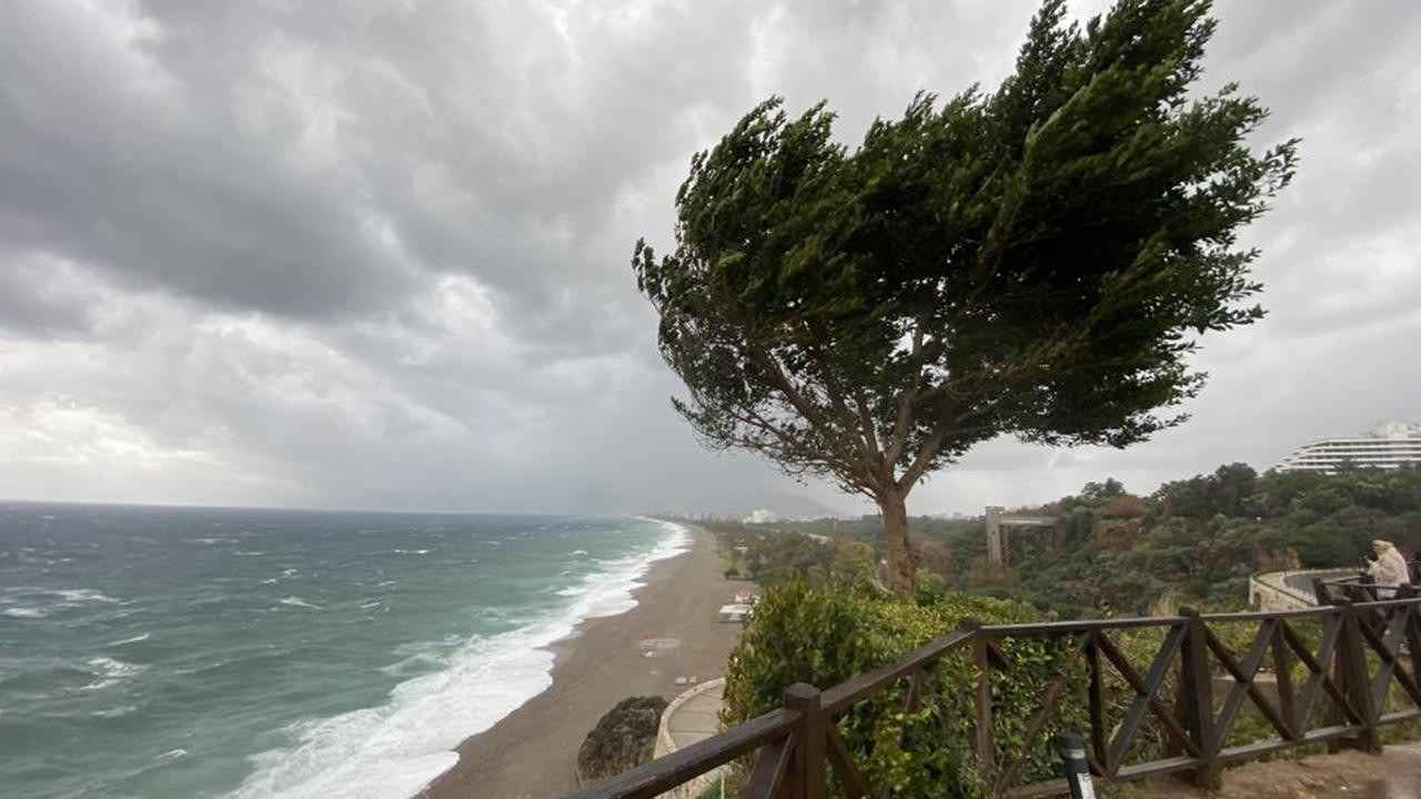 Meteoroloji Doğu Akdeniz'i uyardı: Fırtına bekleniyor