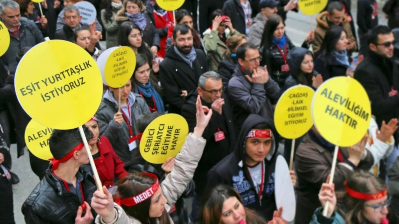 Pir Sultan Abdal Derneği: Nefret kusanların çoğu trol