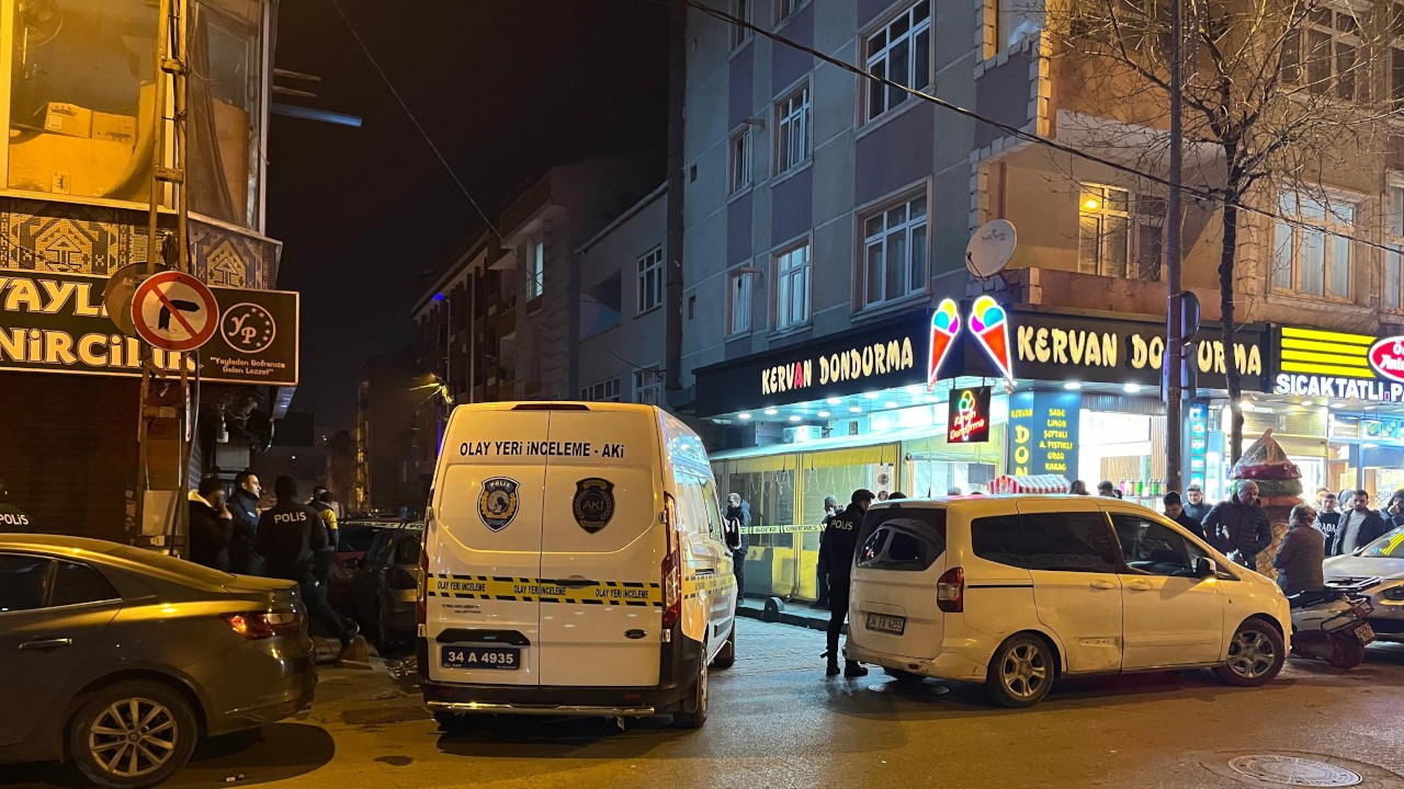 İstanbul'da çay ocağına el bombası atıldı