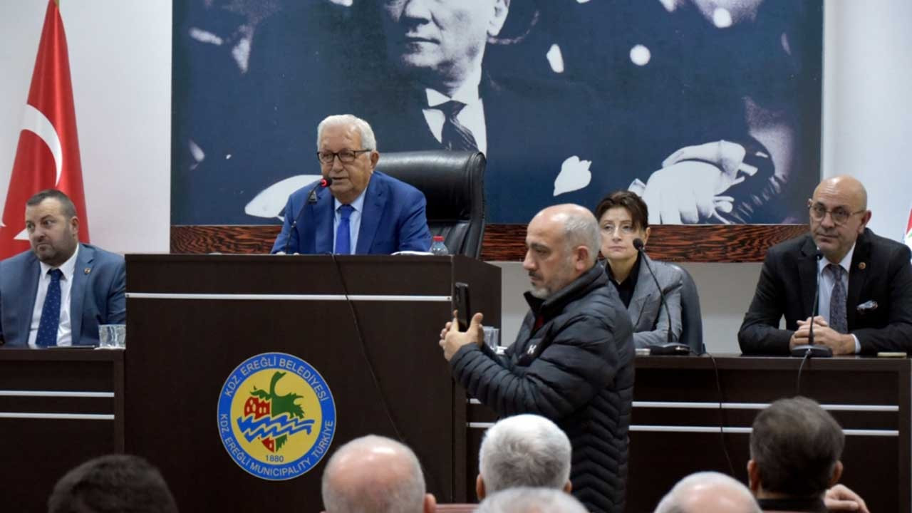 '30 yıldır belediye başkanıyım, böylesine zor bir dönem görmedim'