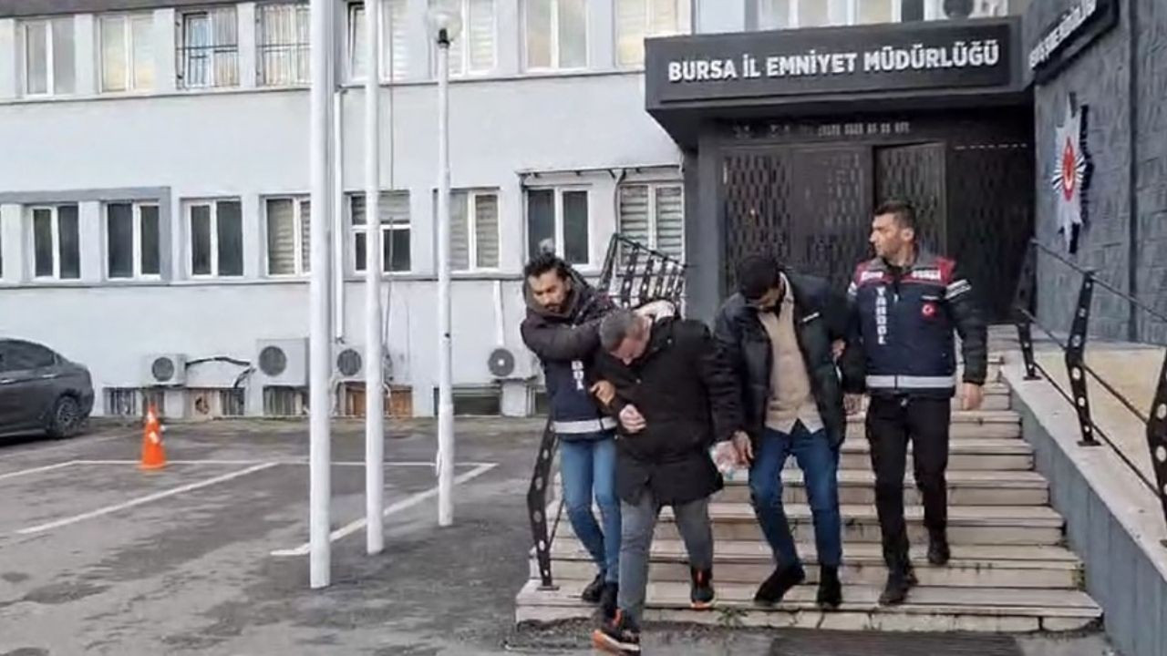 'Ben oğlun Suat' diye arayıp 1 milyon 200 bin lira dolandırdılar