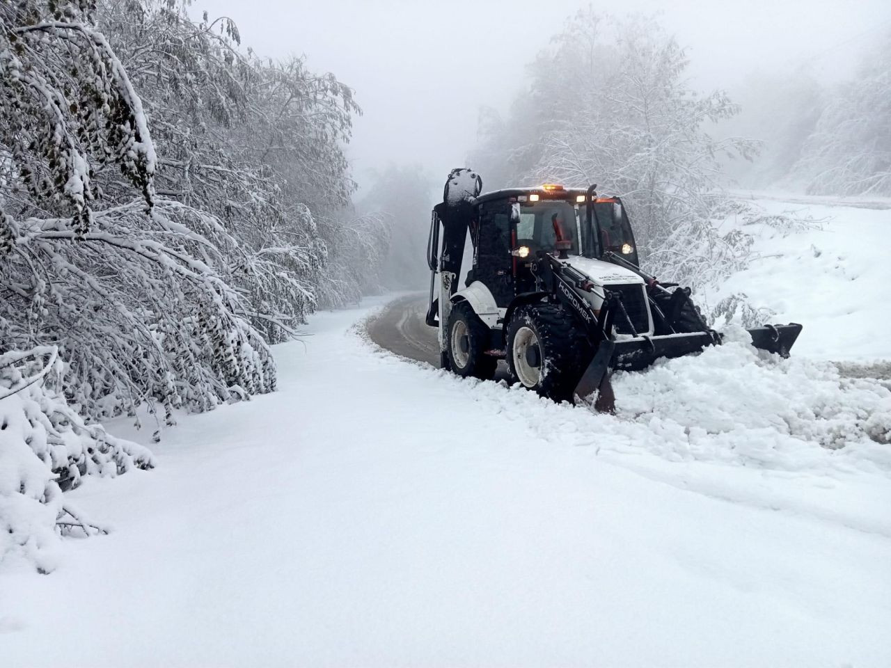 Meteoroloji'den sarı ve turuncu kodlu uyarı: Kuvvetli sağanak ve rüzgar başlıyor - Sayfa 3