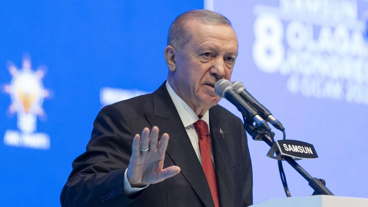 Erdoğan'dan 'silahların bırakılması' açıklaması: Üçüncü bir yol yok