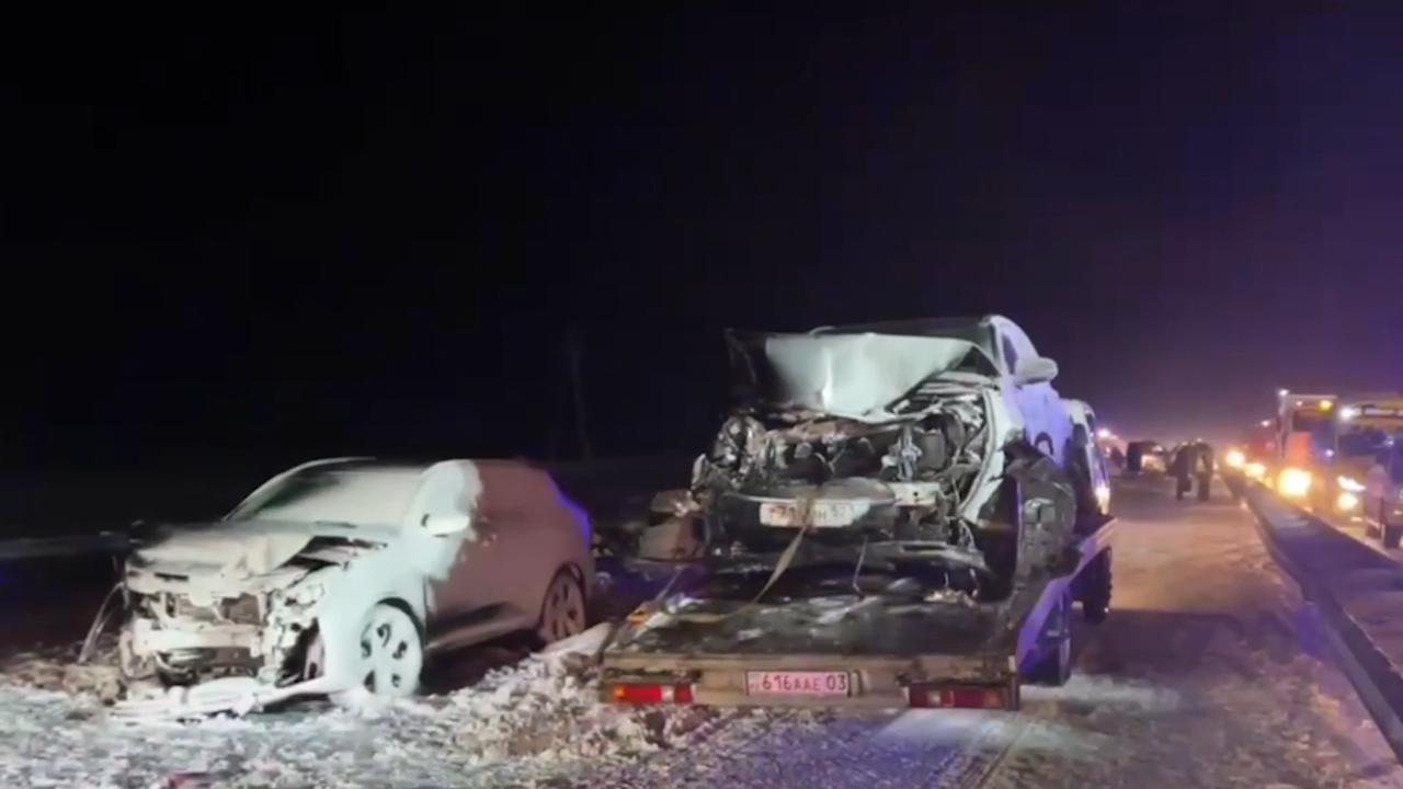 Kazakistan'da zincirleme trafik kazası: 95 araç çarpıştı