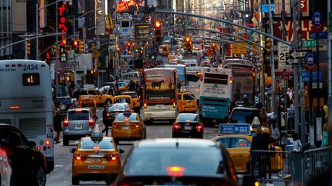 New York'ta 'akşam trafiği' tarifesi: Girenler sürücü ücret ödeyecek