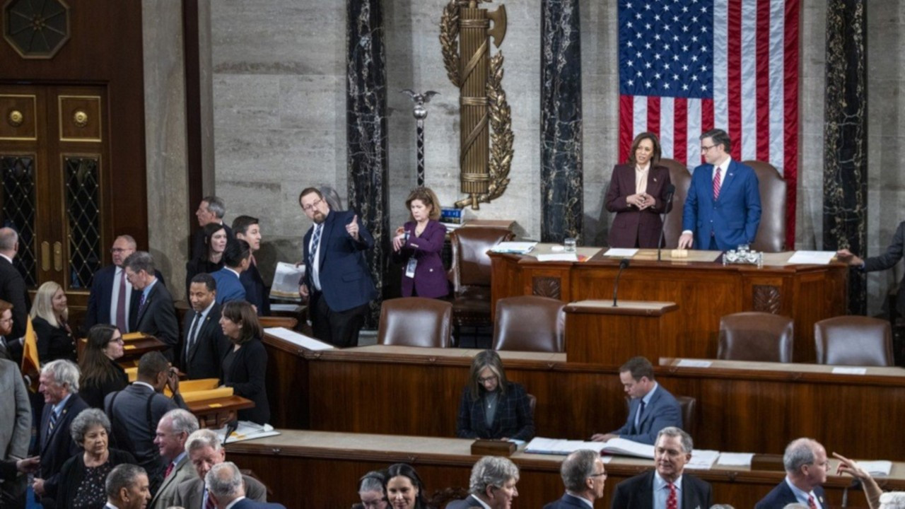 Kongre seçim sonucunu onayladı, Trump'ın başkanlığı resmiyet kazandı