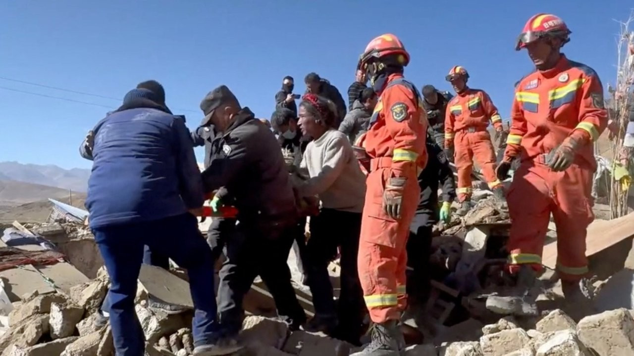 Tibet'te 6.8'lik deprem: Ölü sayısı 95'e yükseldi