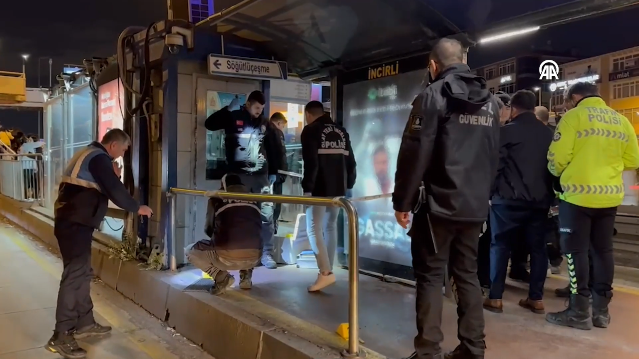 Metrobüste silahla ateş açan yolcu gözaltına alındı