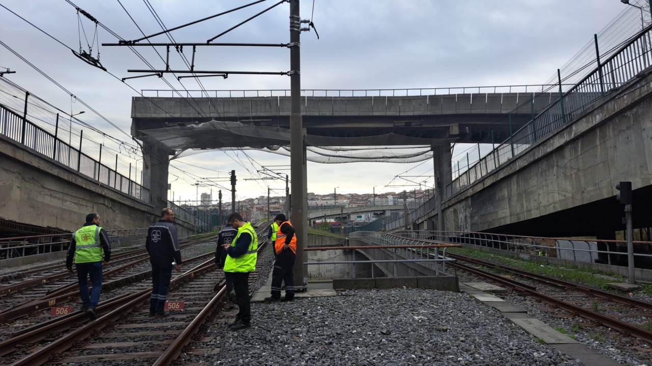 İBB duyurdu: Viyadük çalışması nedeniyle M1 Metro seferlerinde değişiklik yapılacak