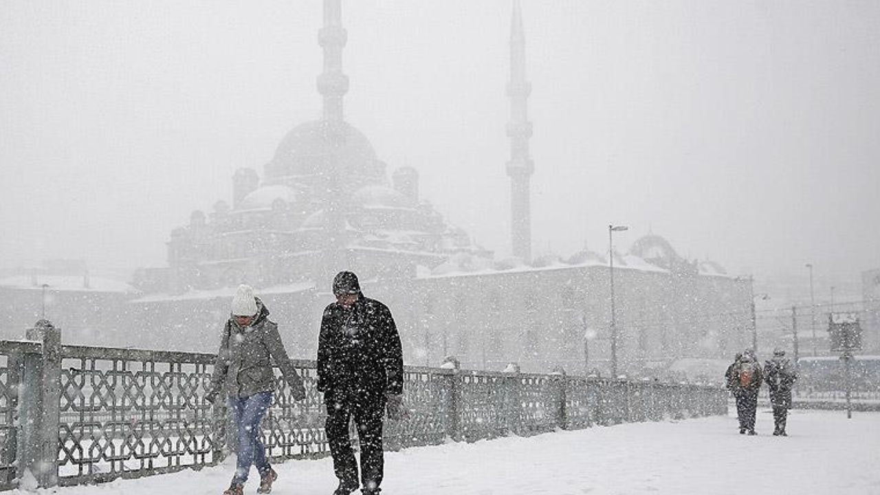 Meteoroloji uzmanı açıkladı, tarih verdi: İstanbul'a kar geliyor - Sayfa 2