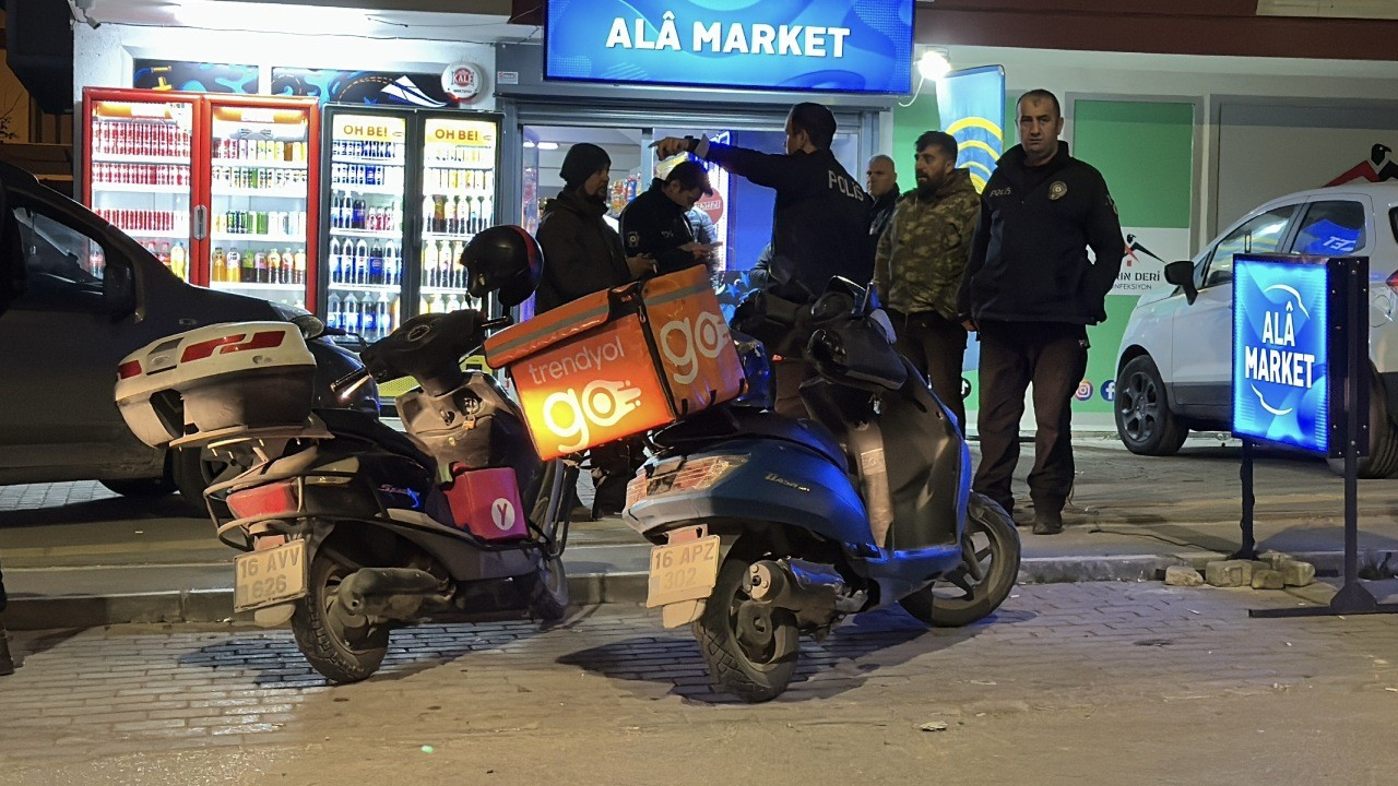 Bursa'da tekel soygunu: Silah zoruyla kasayı boşalttılar