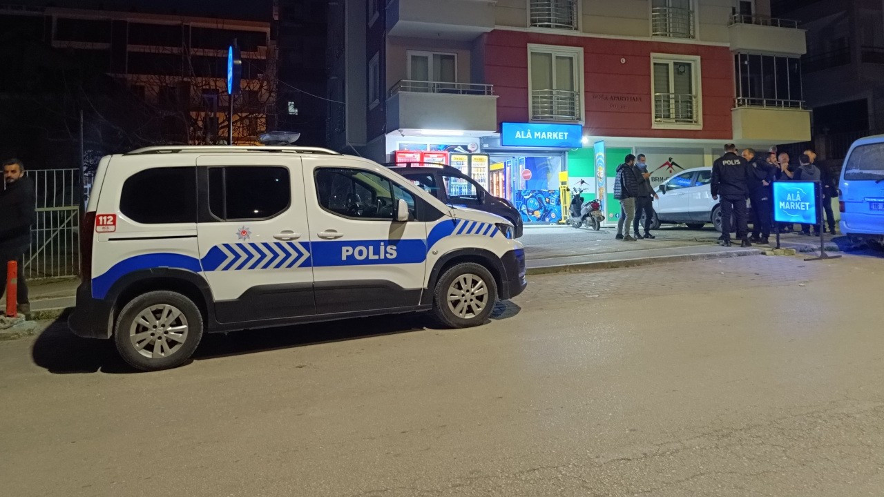 Bursa'da tekel bayisinde silahlı soygun