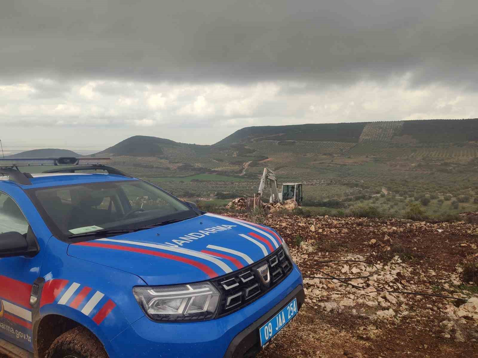 Didim'de izinsiz kazı yapan bir kişi yakalandı