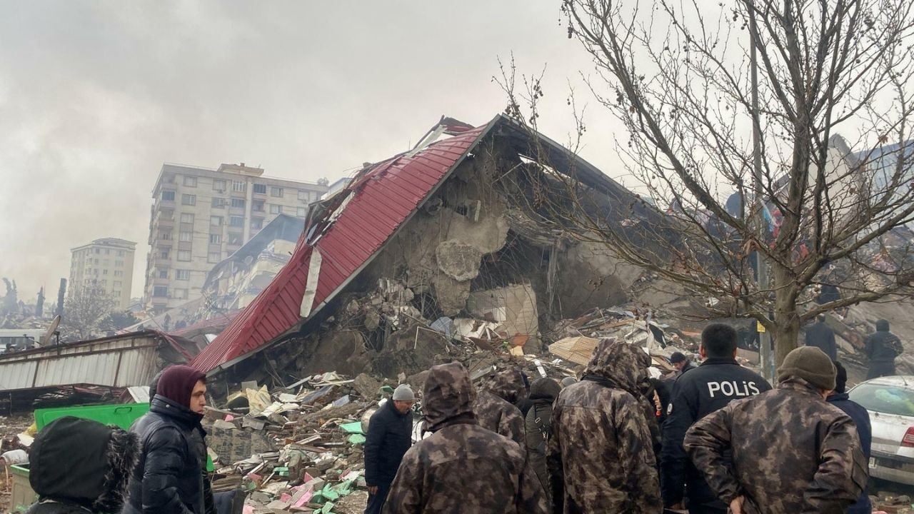 84 kişiye mezar olan binayla ilgili davada tek bir tutuklu yok