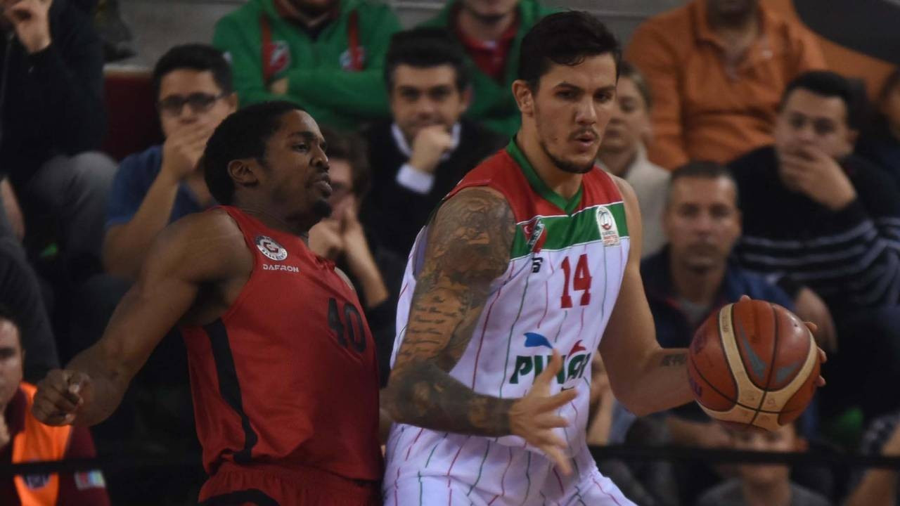 Eski basketbolcu İlkan Karaman'ın ölümüne neden olan sürücünün serbest kalmasına tepki