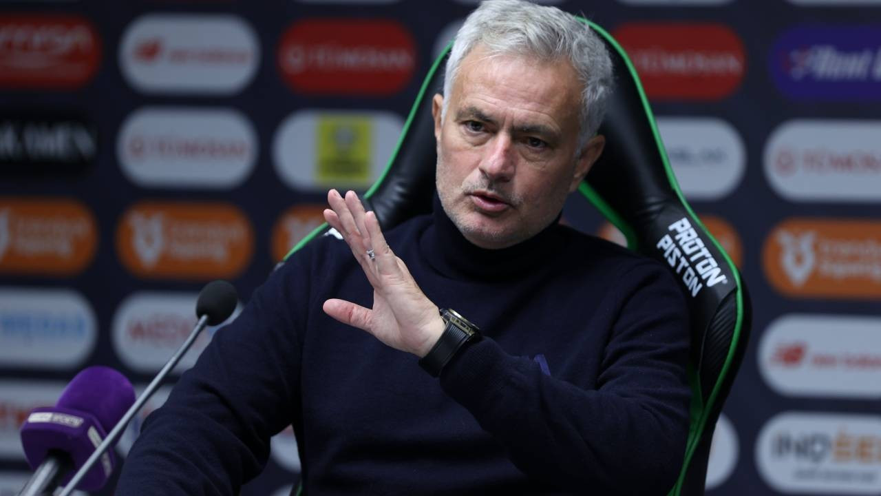 Mourinho'dan Konyaspor Başkanı Ömer Korkmaz'a: 'Kendi hakkında şikayet etsin'