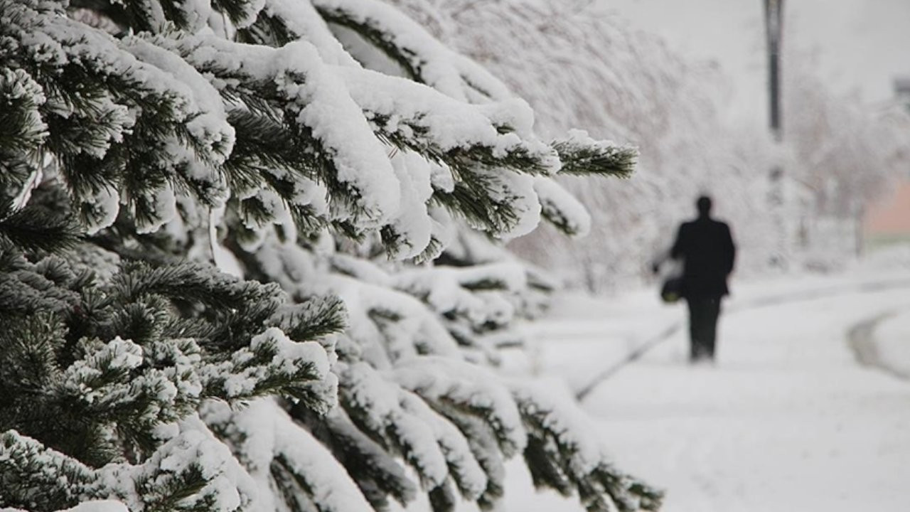 Meteoroloji'den sarı kodlu kuvvetli sağanak ve kar uyarısı