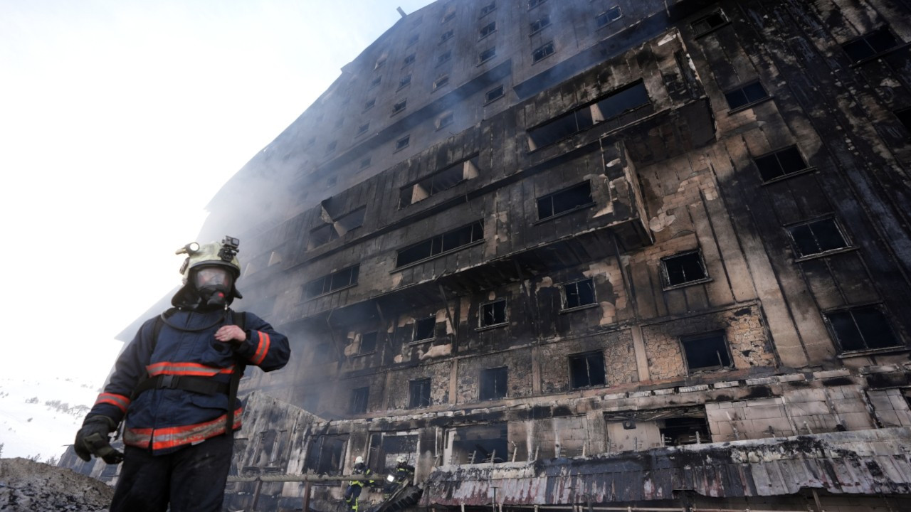 76 kişinin can verdiği Grand Kartal Otel'den açıklama: Yetkililerle işbirliği içindeyiz