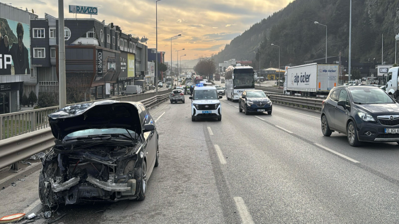 Samsun'da zincirleme kaza: 3 yaralı