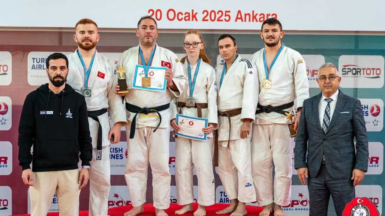 İzmir Büyükşehir Belediyesi Spor Kulübü judoda 9 madalya kazandı