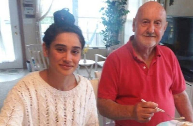 Oyuncu Meltem Miraloğlu'dan haber var: 'Markette çalışıyor, temizlik işleriyle geçinmeye çalışıyor' - Sayfa 1