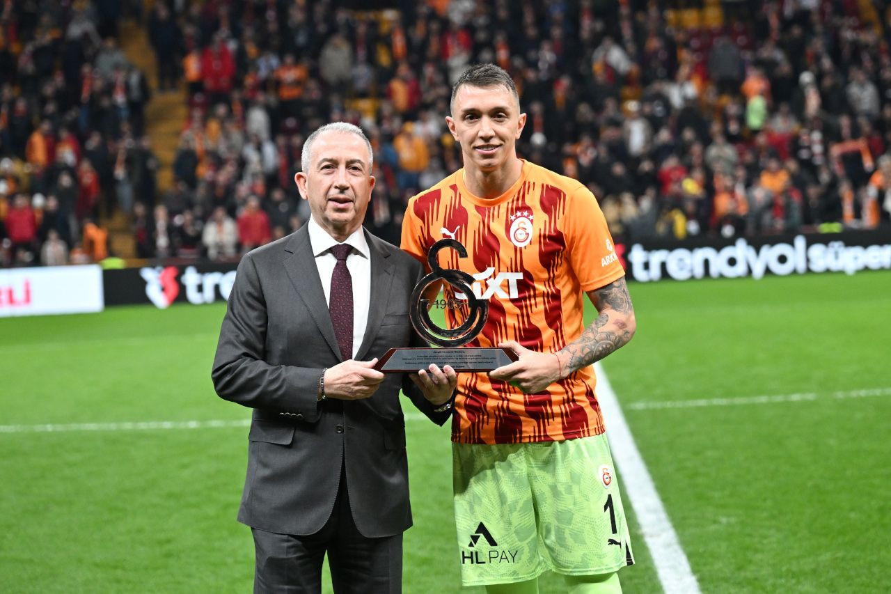 Fernando Muslera, Galatasaray tarihine geçti: Yavaş yavaş sona geliyoruz - Sayfa 4