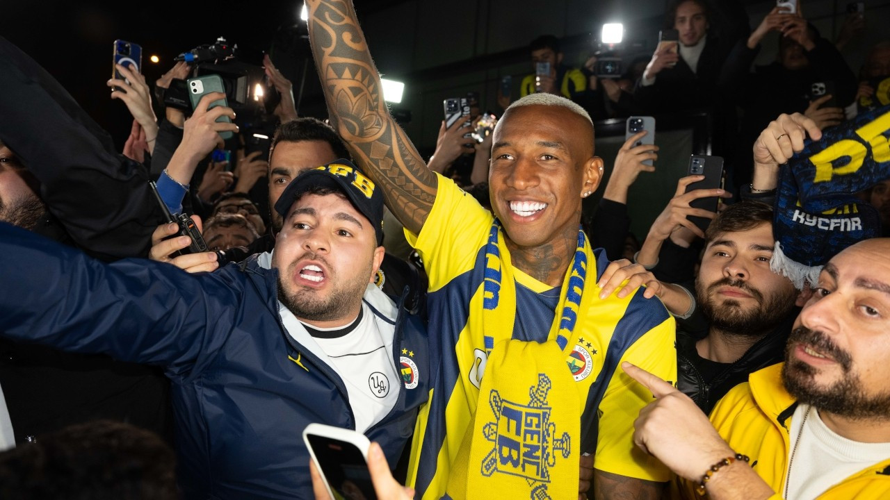 Fenerbahçe'nin resmen duyurduğu Talisca İstanbul'da